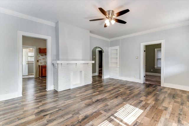 1921 S Main St., Wichita, KS 67213
