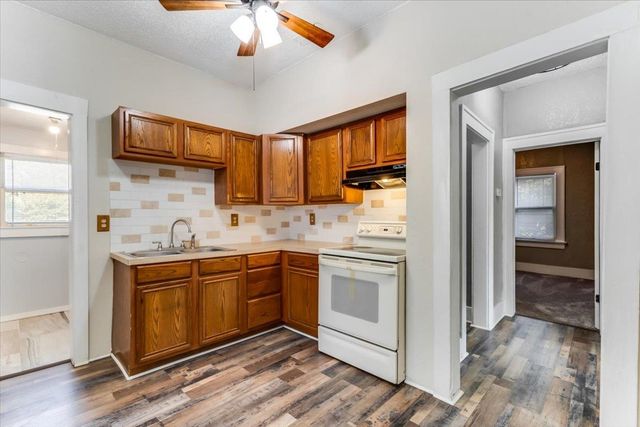 1921 S Main St., Wichita, KS 67213