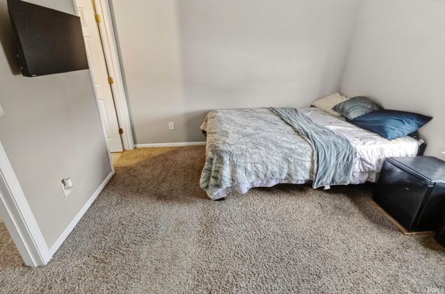 3210 Limerick Place, Fort Wayne, IN 46818