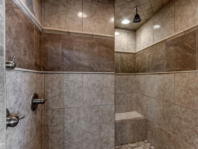 1104 Kingsway Avenue, Yukon, OK 73099
