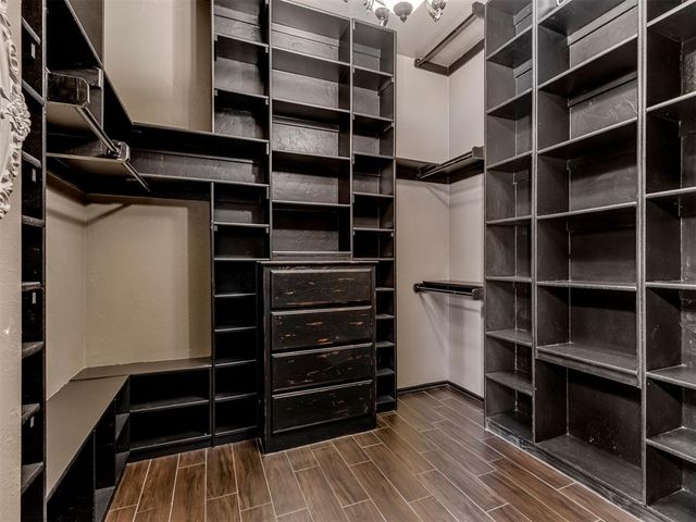 1104 Kingsway Avenue, Yukon, OK 73099