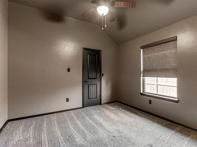 1104 Kingsway Avenue, Yukon, OK 73099