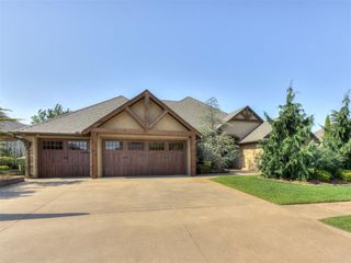 1104 Kingsway Avenue, Yukon, OK 73099