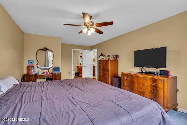 209 Begonia Court, Jackson, NJ 08527