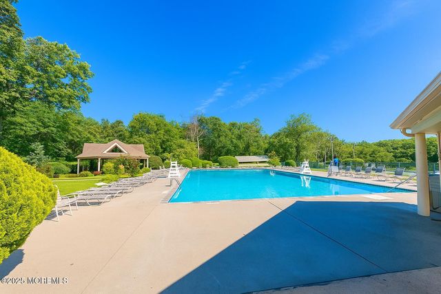 209 Begonia Court, Jackson, NJ 08527