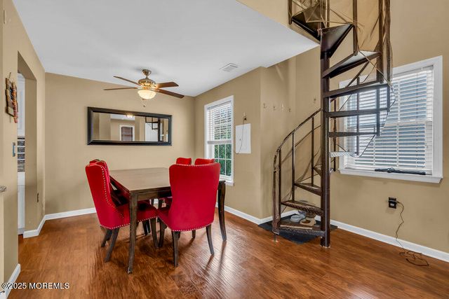 209 Begonia Court, Jackson, NJ 08527