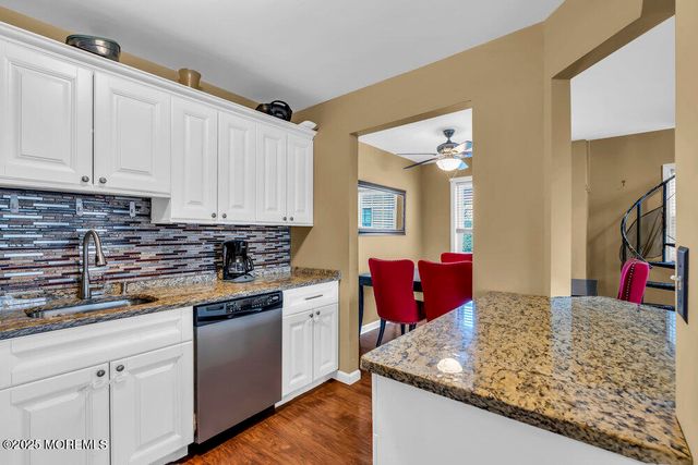 209 Begonia Court, Jackson, NJ 08527