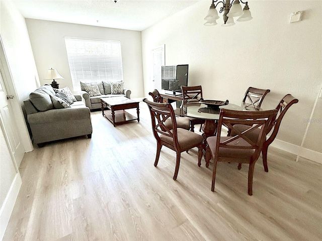 4024 BREAKVIEW DRIVE 105, Orlando, FL 32819