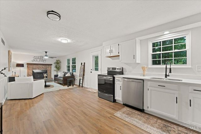 9977 Loralinda Drive, Colerain Twp, OH 45251