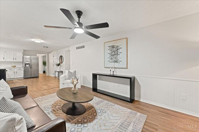 9977 Loralinda Drive, Colerain Twp, OH 45251