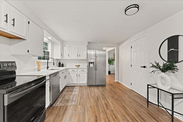 9977 Loralinda Drive, Colerain Twp, OH 45251