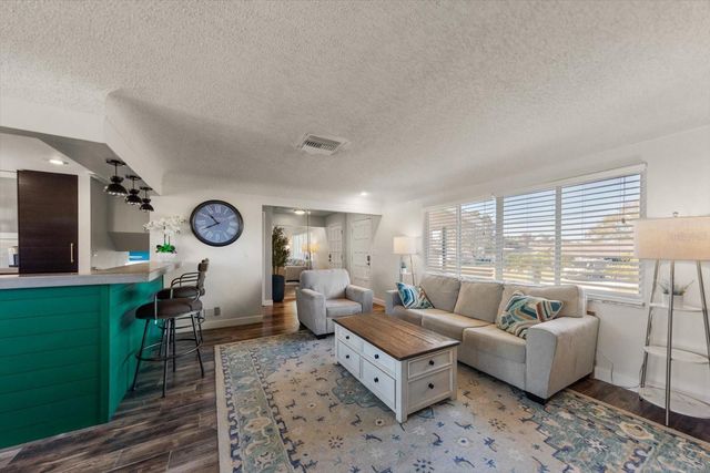 6511 AUGUSTA BOULEVARD, Seminole, FL 33777