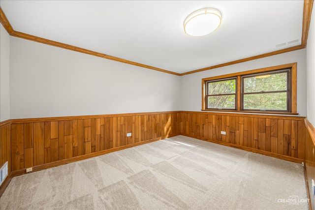 1321 Iroquois Lane, Darien, IL 60561