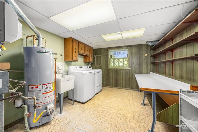 1321 Iroquois Lane, Darien, IL 60561