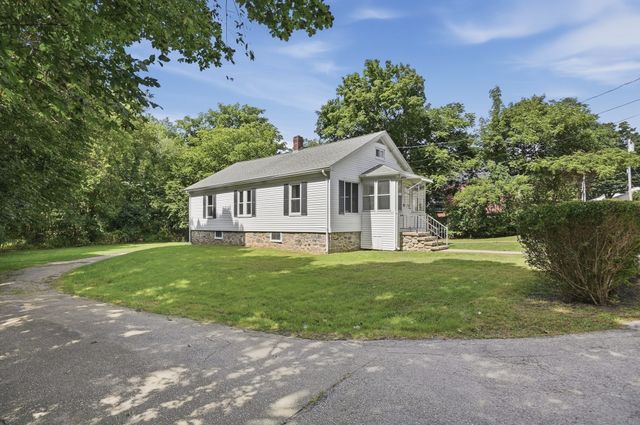 28 Eastern Avenue, Webster, MA 01570