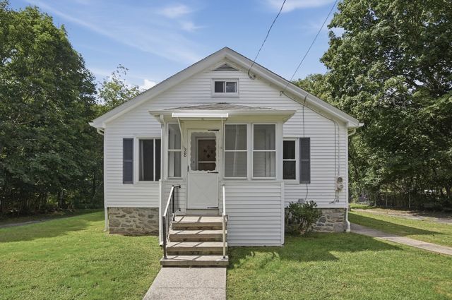 28 Eastern Avenue, Webster, MA 01570