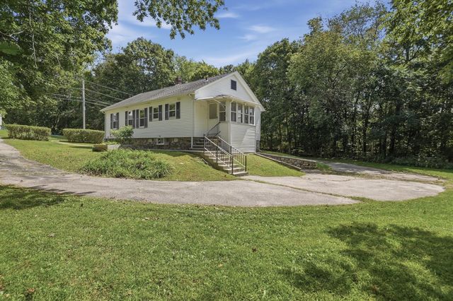 28 Eastern Avenue, Webster, MA 01570