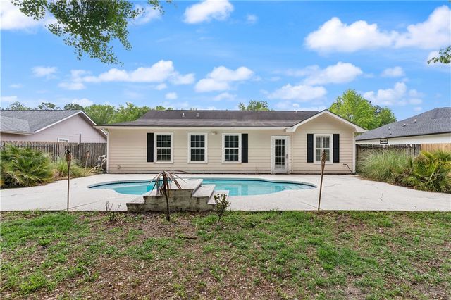 314 Lake Forest Drive, Kingsland, GA 31548
