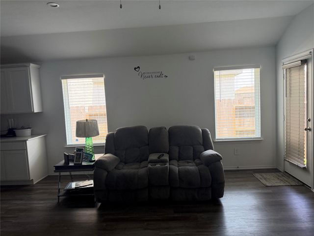 813 Brazos Trail, Dayton, TX 77535