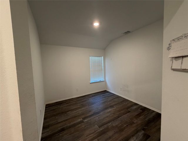 813 Brazos Trail, Dayton, TX 77535