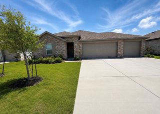 813 Brazos Trail, Dayton, TX 77535