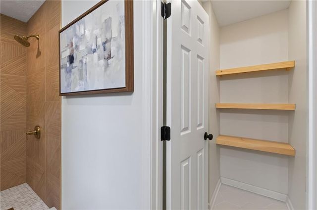 229 Oak Landing, Douglasville, GA 30134