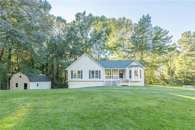 229 Oak Landing, Douglasville, GA 30134