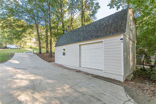 229 Oak Landing, Douglasville, GA 30134