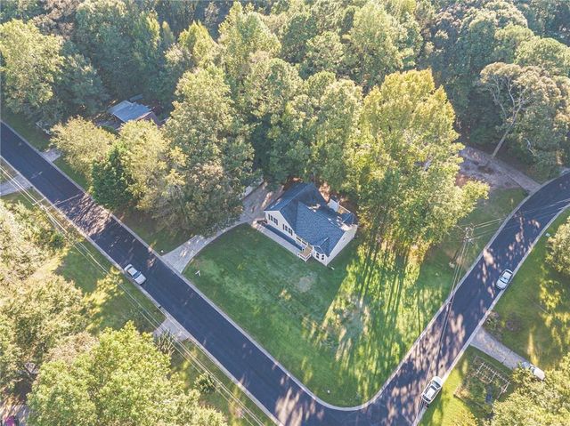 229 Oak Landing, Douglasville, GA 30134