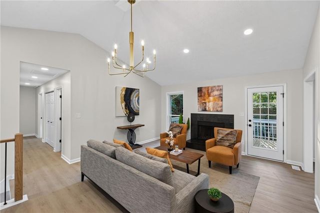 229 Oak Landing, Douglasville, GA 30134