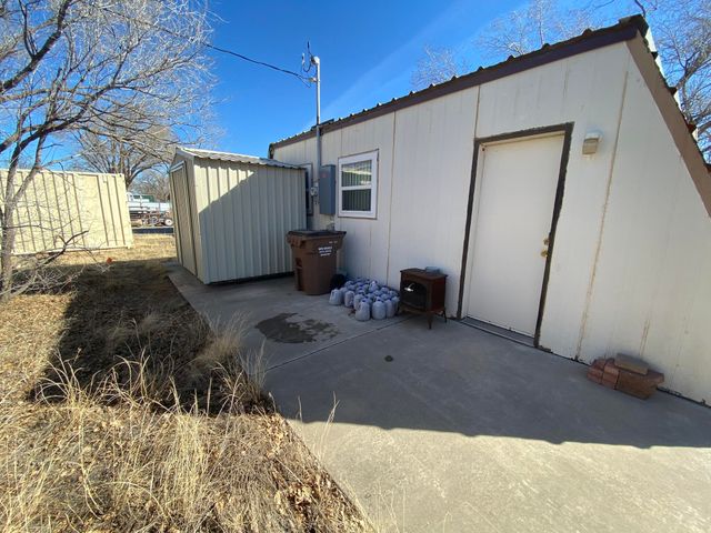 615 Linden Avenue, Moriarty, NM 87035