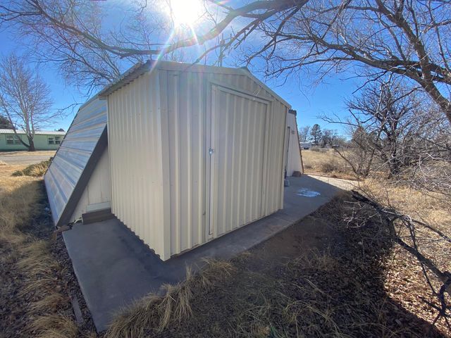 615 Linden Avenue, Moriarty, NM 87035