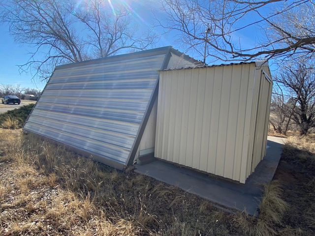 615 Linden Avenue, Moriarty, NM 87035