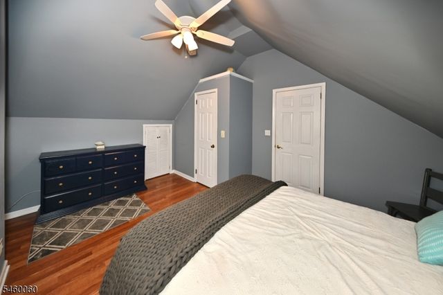 700 Evans St, Paramus Boro, NJ 07652