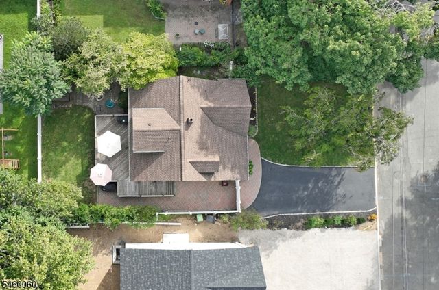 700 Evans St, Paramus Boro, NJ 07652