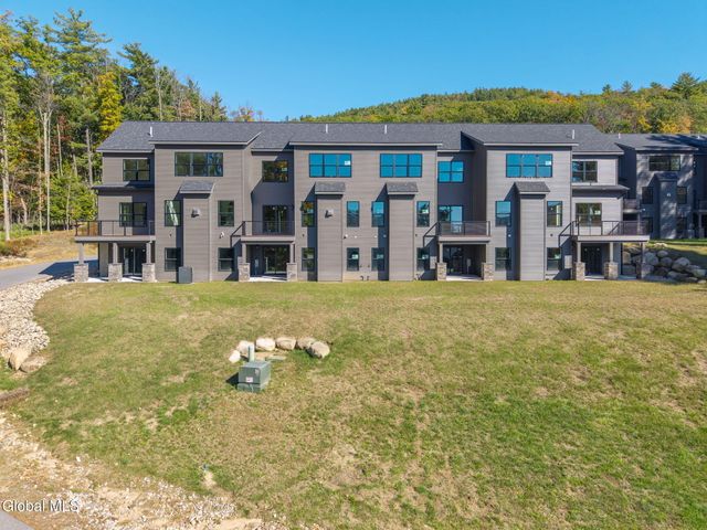 24 Hill Crest Lane UNIT 5, Lake George, NY 12845