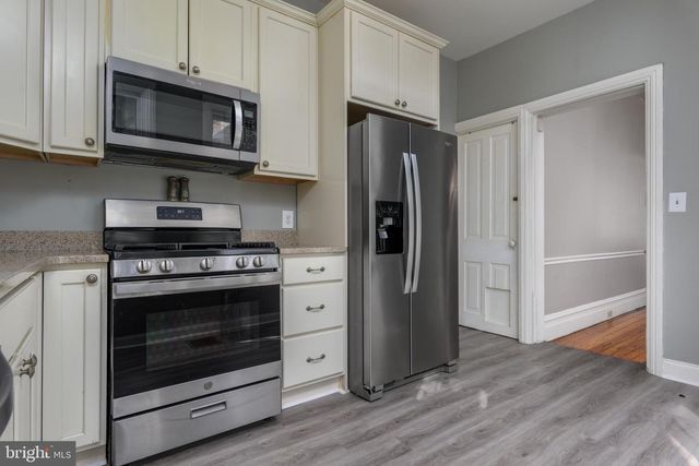 1702 PENN ST, Harrisburg, PA 17102