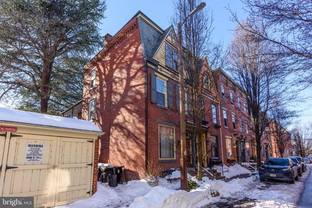 1702 PENN ST, Harrisburg, PA 17102