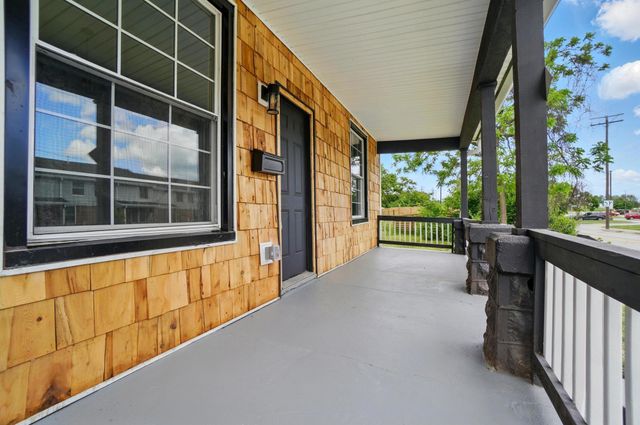 525 Saint Clair Avenue, Columbus, OH 43203