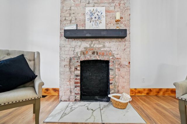 525 Saint Clair Avenue, Columbus, OH 43203