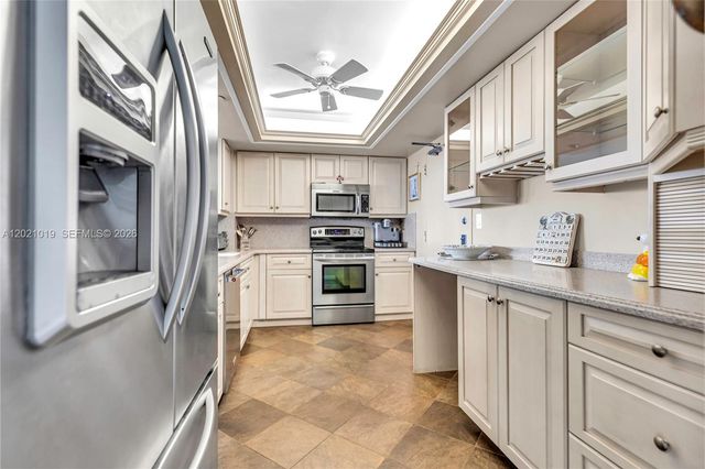 3200 N Port Royale Dr N 2103, Fort Lauderdale, FL 33308
