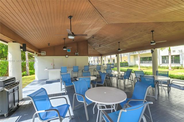 3200 N Port Royale Dr N 2103, Fort Lauderdale, FL 33308