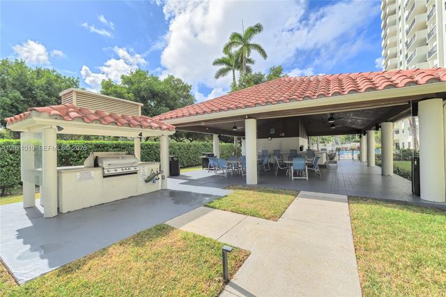 3200 N Port Royale Dr N 2103, Fort Lauderdale, FL 33308