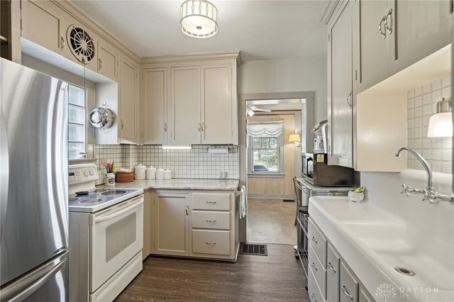 13 Kenwood Drive, Middletown, OH 45042