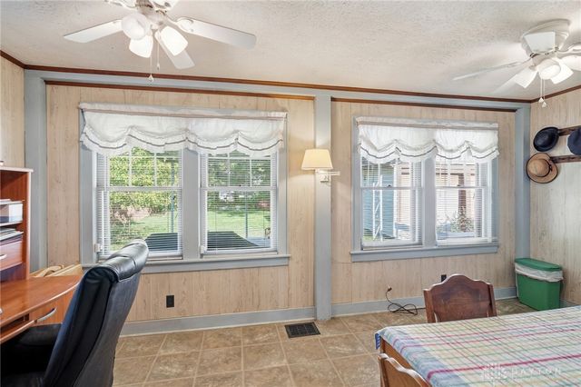 13 Kenwood Drive, Middletown, OH 45042