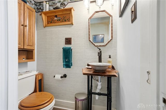 13 Kenwood Drive, Middletown, OH 45042