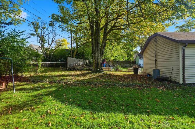13 Kenwood Drive, Middletown, OH 45042