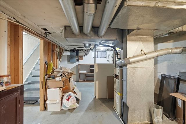 13 Kenwood Drive, Middletown, OH 45042