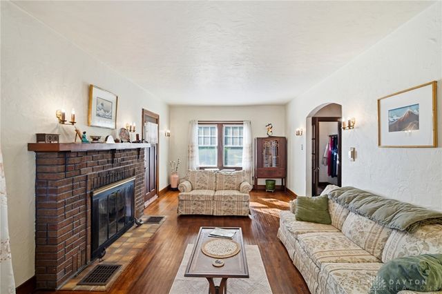 13 Kenwood Drive, Middletown, OH 45042