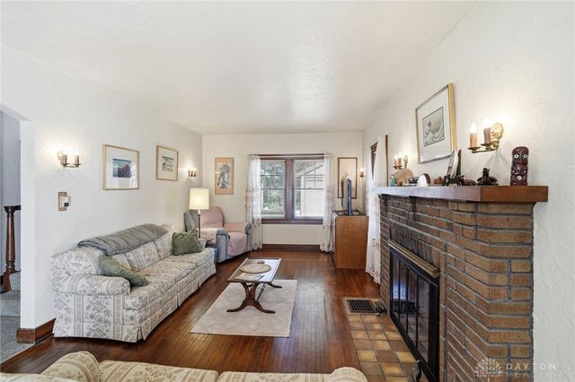 13 Kenwood Drive, Middletown, OH 45042